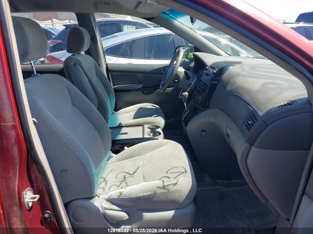 2004 Toyota Sienna Ce მანქანა იყიდება აუქციონზე, vin: 5TDZA29C24S162342, აუქციონის ნომერი: 12616332