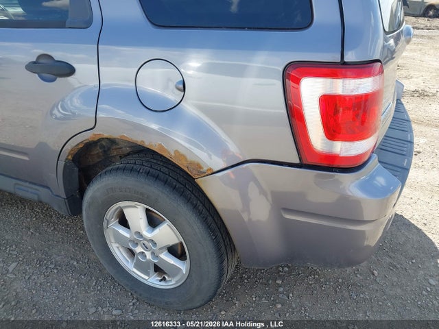 12616333 :رقم المزاد ، 1FMCU93118KA31909 vin ، 2008 Ford Escape Xlt مزاد بيع