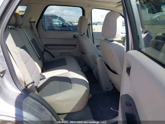 12616333 :رقم المزاد ، 1FMCU93118KA31909 vin ، 2008 Ford Escape Xlt مزاد بيع