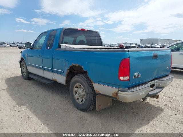 Продажа на аукционе авто 1998 Ford F-250 Lariat/standard/xl/xlt, vin: 2FTRX27L7WCB20345, номер лота: 12616357