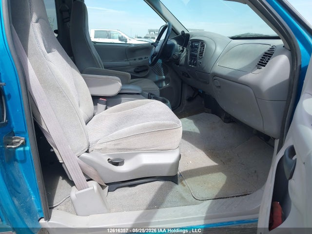 Продажа на аукционе авто 1998 Ford F-250 Lariat/standard/xl/xlt, vin: 2FTRX27L7WCB20345, номер лота: 12616357