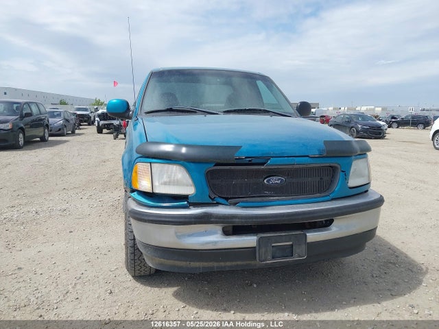 Продажа на аукционе авто 1998 Ford F-250 Lariat/standard/xl/xlt, vin: 2FTRX27L7WCB20345, номер лота: 12616357