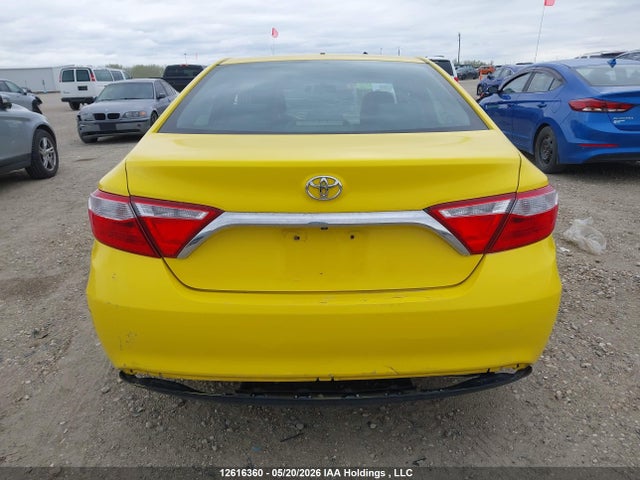 2016 Toyota Camry Le მანქანა იყიდება აუქციონზე, vin: 4T1BF1FK7GU212401, აუქციონის ნომერი: 12616360