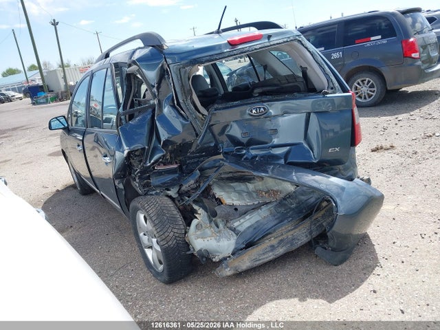 12616361 :رقم المزاد ، KNAFG528597229944 vin ، 2009 Kia Rondo Lx/ex مزاد بيع