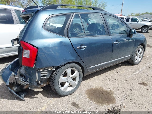 12616361 :رقم المزاد ، KNAFG528597229944 vin ، 2009 Kia Rondo Lx/ex مزاد بيع