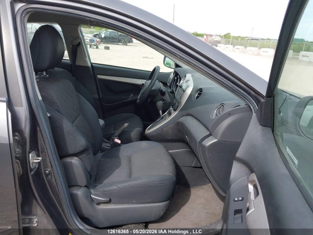 2009 Pontiac Vibe მანქანა იყიდება აუქციონზე, vin: 5Y2SP670X9Z434769, აუქციონის ნომერი: 12616365