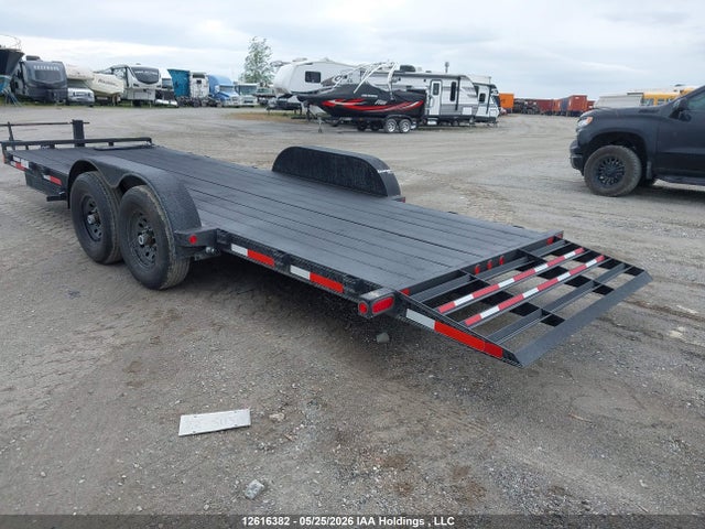 2RGBT2229S1002710 Rainbow Trailer