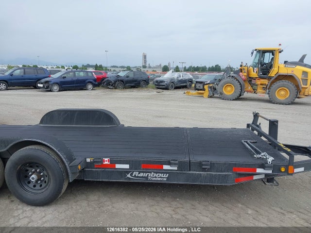 2RGBT2229S1002710 Rainbow Trailer