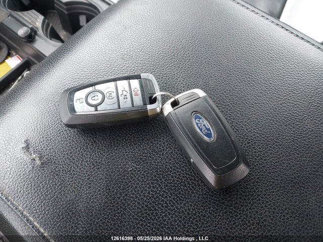12616398 :رقم المزاد ، 1FT8W3BT8KEG27299 vin ، 2019 Ford F350 Super Duty مزاد بيع