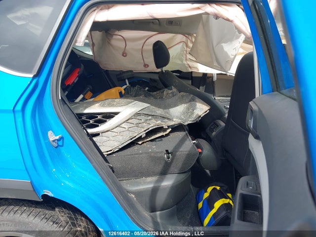 3VVEX7B2XNM000957 Volkswagen Taos