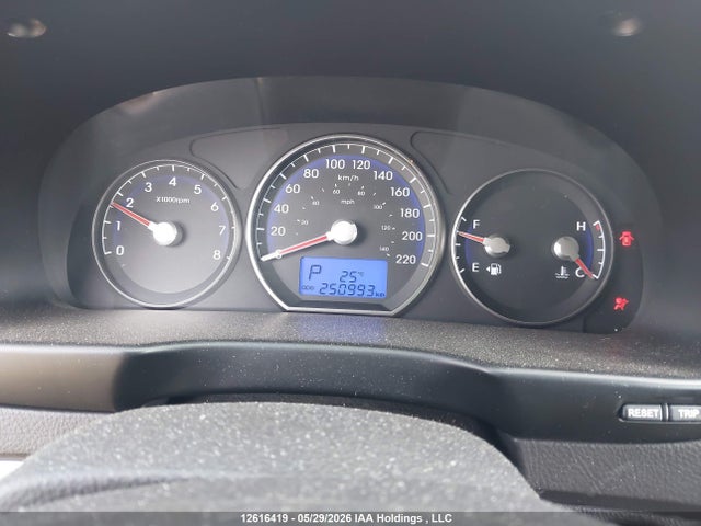 12616419 :رقم المزاد ، 5NMSGDAG0AH335624 vin ، 2010 Hyundai Santa Fe Gls مزاد بيع