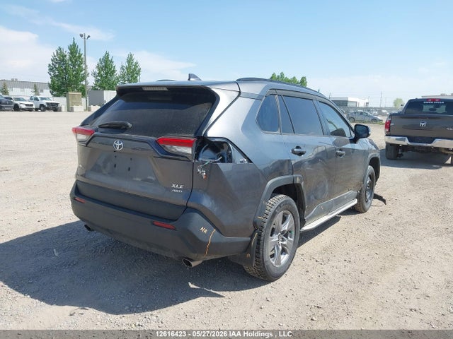 12616423 :رقم المزاد ، 2T3R1RFVXNC264066 vin ، 2022 Toyota Rav4 Xle مزاد بيع