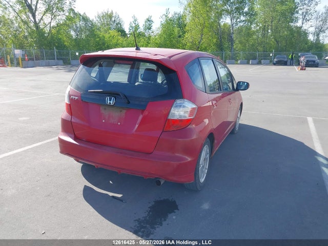 2010 Honda Fit Lx მანქანა იყიდება აუქციონზე, vin: JHMGE8H58AC802650, აუქციონის ნომერი: 12616425