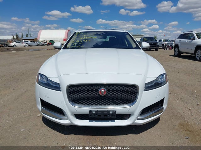 SAJBK4FXXLCY85956 Jaguar Xf Prestige