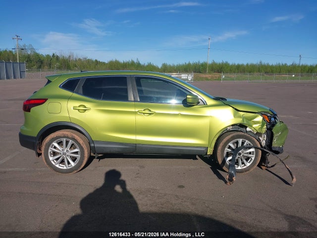 Продажа на аукционе авто 2019 Nissan Qashqai S/sl/sv, vin: JN1BJ1CR2KW329176, номер лота: 12616433