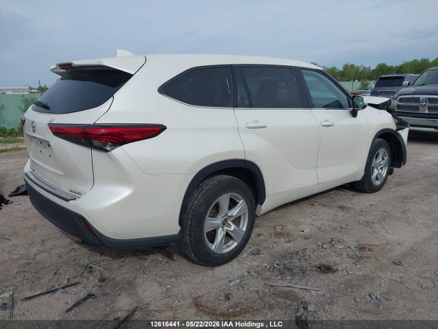 5TDBZRBHXLS502148 Toyota Highlander Le