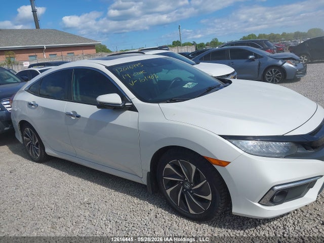 Honda Civic Touring 2019 2HGFC1F93KH101403 Image 12