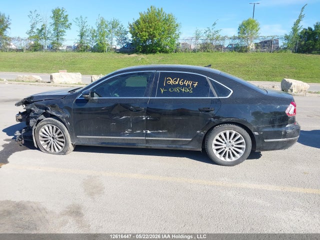 1VWBS7A33GC018423 Volkswagen Passat 1.8 Tsi Comfortline