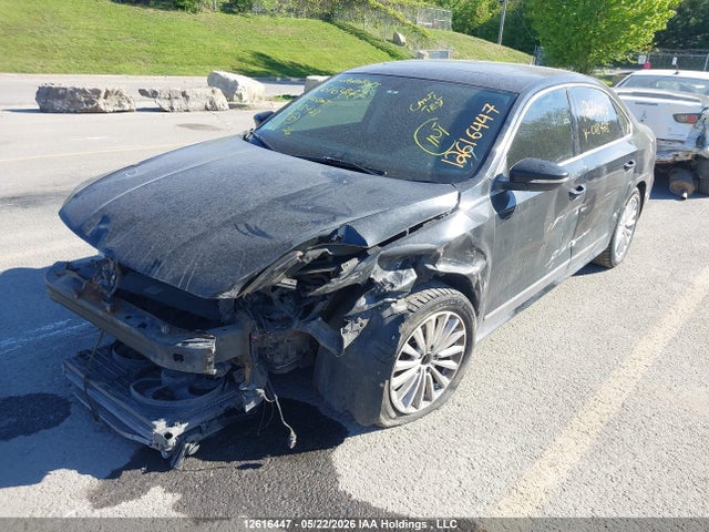 Продажа на аукционе авто 2016 Volkswagen Passat 1.8 Tsi Comfortline, vin: 1VWBS7A33GC018423, номер лота: 12616447