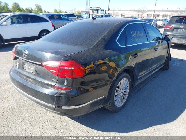 1VWBS7A33GC018423 Volkswagen Passat 1.8 Tsi Comfortline