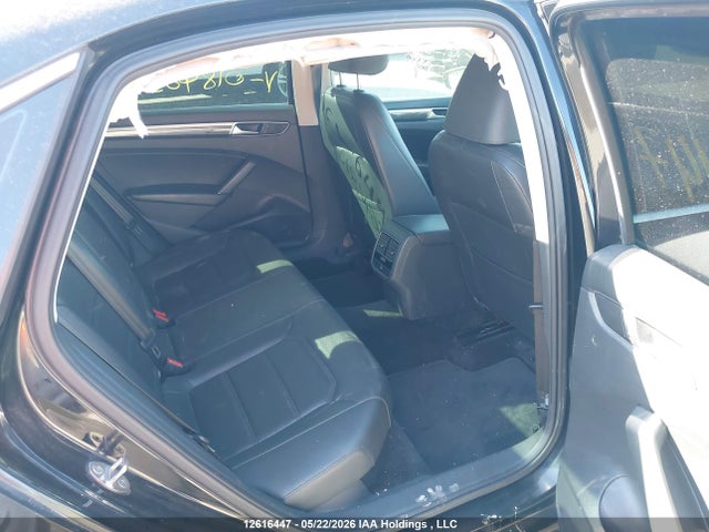 1VWBS7A33GC018423 Volkswagen Passat 1.8 Tsi Comfortline