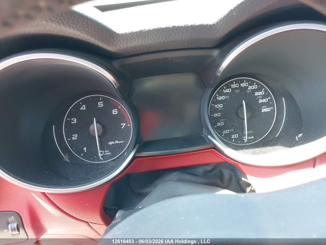 Продаж на аукціоні авто 2018 Alfa Romeo Stelvio, vin: ZASFAKANXJ7B98793, номер лоту: 12616453