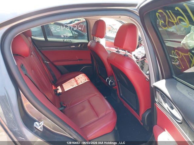 Продаж на аукціоні авто 2018 Alfa Romeo Stelvio, vin: ZASFAKANXJ7B98793, номер лоту: 12616453