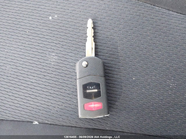 12616455 :رقم المزاد ، JM1CW2CL5D0153024 vin ، 2013 Mazda Mazda5 Gs مزاد بيع