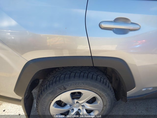 2T3B1RFV6NC318531 Toyota RAV4 LE