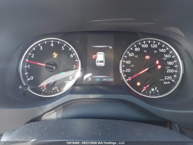2T3B1RFV6NC318531 Toyota RAV4 LE