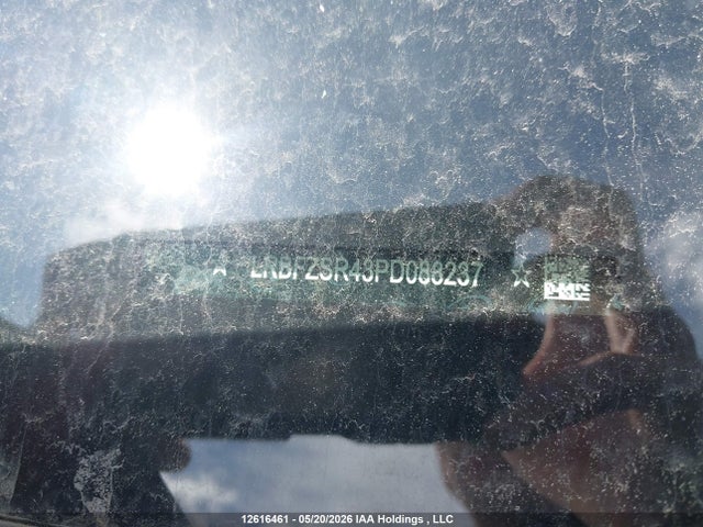 LRBFZSR43PD088237 Buick Envision Avenir