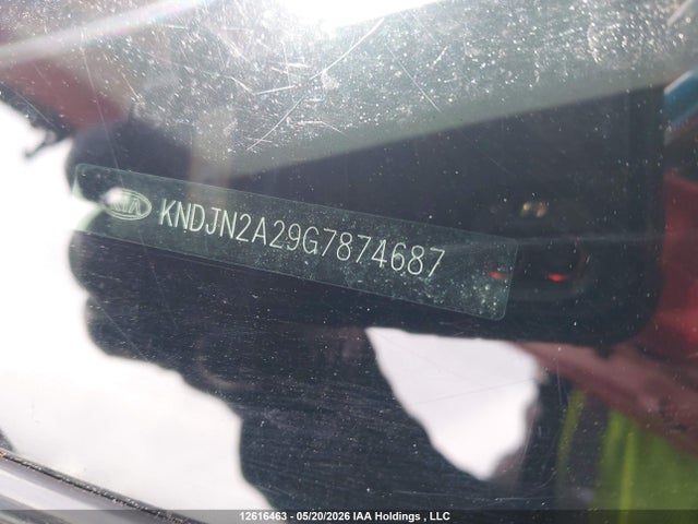 KNDJN2A29G7874687 KIA Soul