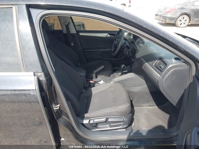 Продаж на аукціоні авто 2015 Volkswagen Jetta 2.0l Trendline/2.0l Trendline+, vin: 3VW2K7AJ5FM259413, номер лоту: 12616464