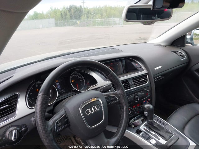 2011 Audi A5 2.0t Premium Plus მანქანა იყიდება აუქციონზე, vin: WAUVFBFR2BA066047, აუქციონის ნომერი: 12616473
