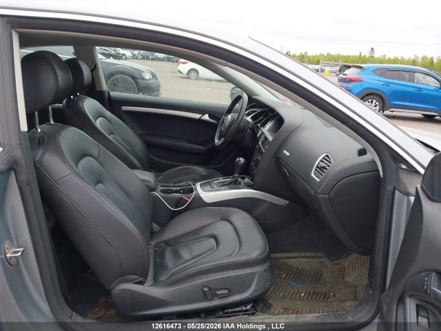 2011 Audi A5 2.0t Premium Plus მანქანა იყიდება აუქციონზე, vin: WAUVFBFR2BA066047, აუქციონის ნომერი: 12616473