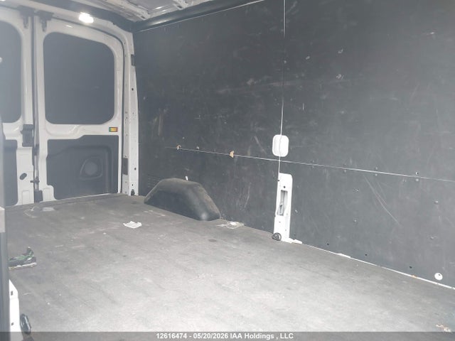 1FTBR1C8XRKA29559 Ford Transit T-250