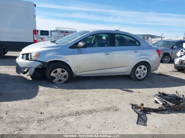 Aukcja sprzedaży 2015 Chevrolet Sonic Lt Auto, vin: 1G1JC5SH6F4123694, numer aukcji: 12616480