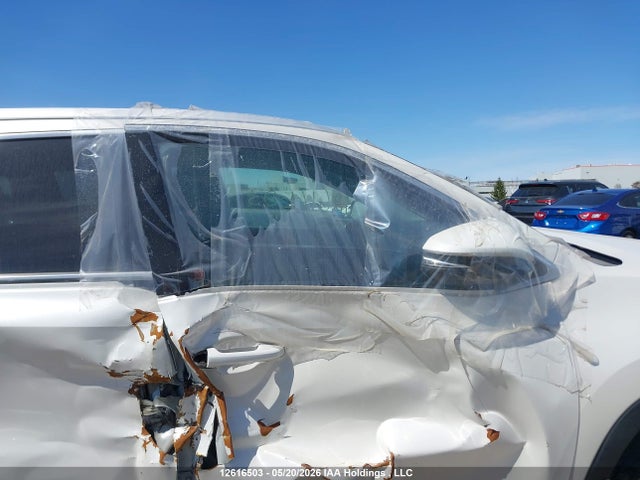Продажа на аукционе авто 2019 Toyota Highlander Xle, vin: 5TDJZRFH4KS593776, номер лота: 12616503