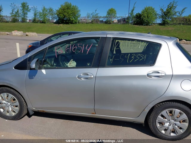 12616514 :رقم المزاد ، JTDKTUD38DD543381 vin ، 2013 Toyota Yaris مزاد بيع