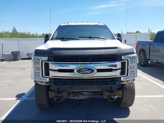 Продаж на аукціоні авто 2018 Ford F-350 Xlt, vin: 1FT8W3BT7JEB93309, номер лоту: 12616571
