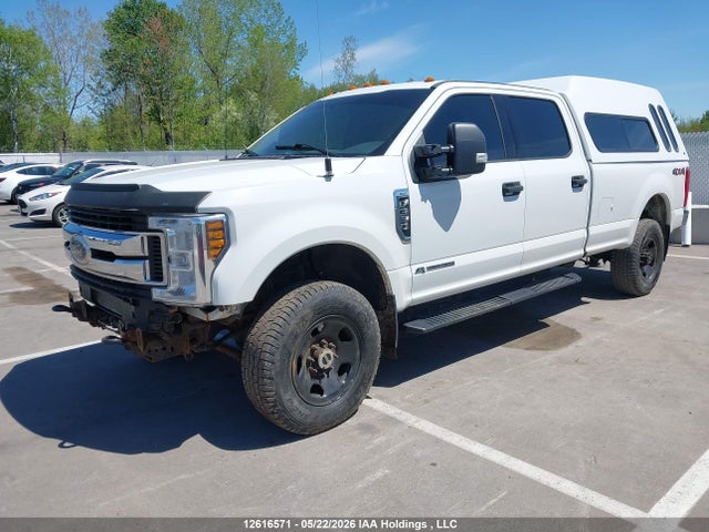 Продаж на аукціоні авто 2018 Ford F-350 Xlt, vin: 1FT8W3BT7JEB93309, номер лоту: 12616571