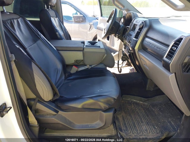 Продаж на аукціоні авто 2018 Ford F-350 Xlt, vin: 1FT8W3BT7JEB93309, номер лоту: 12616571