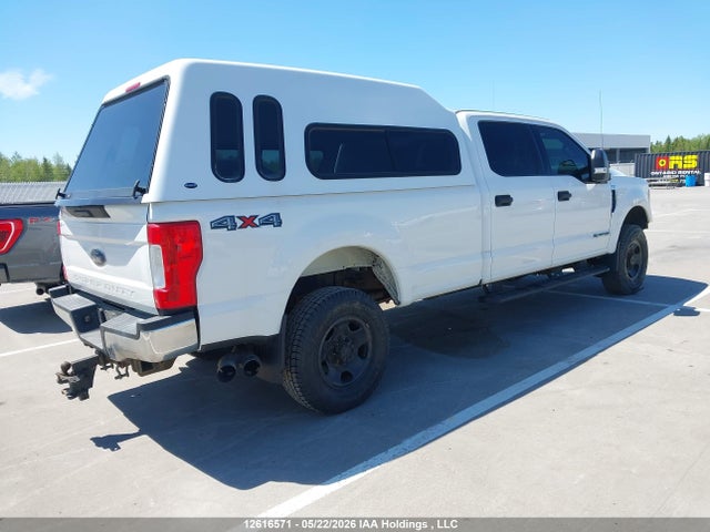 Продаж на аукціоні авто 2018 Ford F-350 Xlt, vin: 1FT8W3BT7JEB93309, номер лоту: 12616571