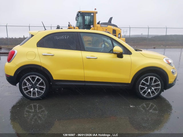 2017 Fiat 500x Trekking მანქანა იყიდება აუქციონზე, vin: ZFBCFXCB3HP585079, აუქციონის ნომერი: 12616587