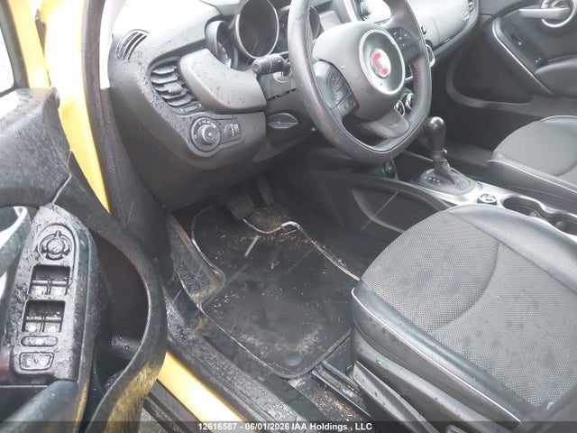 2017 Fiat 500x Trekking მანქანა იყიდება აუქციონზე, vin: ZFBCFXCB3HP585079, აუქციონის ნომერი: 12616587