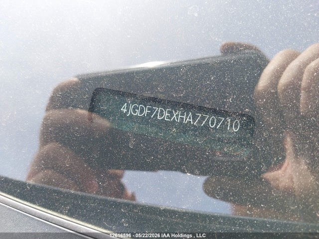 12616596 :رقم المزاد ، 4JGDF7DEXHA770710 vin ، 2017 Mercedes-benz Gls 550 4matic مزاد بيع