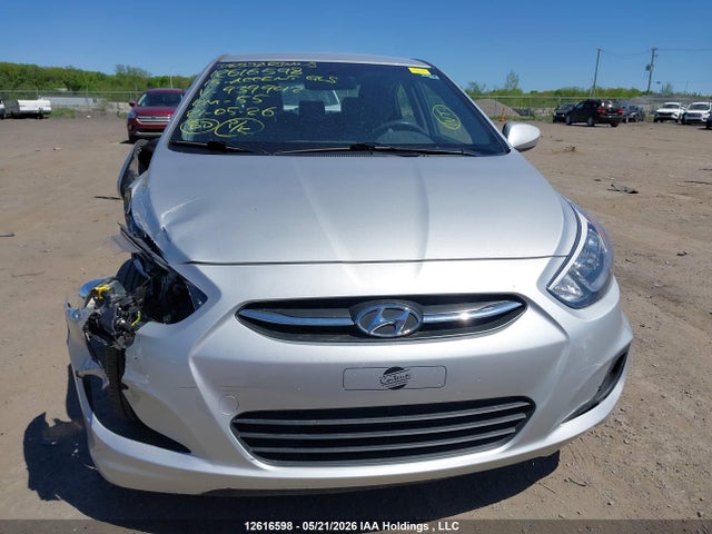 Продажа на аукционе авто 2015 Hyundai Accent Gls, vin: KMHCT4AE7FU939942, номер лота: 12616598