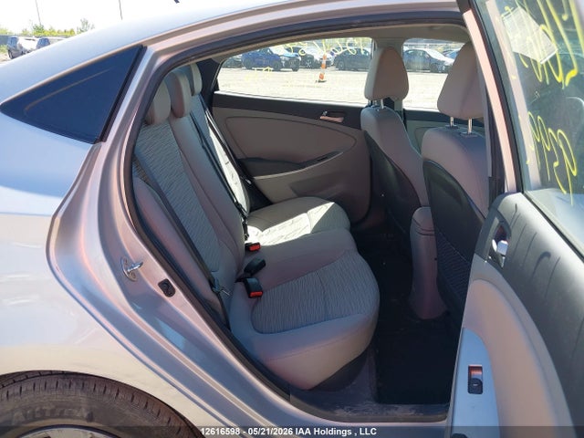 Продажа на аукционе авто 2015 Hyundai Accent Gls, vin: KMHCT4AE7FU939942, номер лота: 12616598