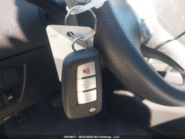 5N1AT2MV7FC802268 Nissan Rogue S/sl/sv