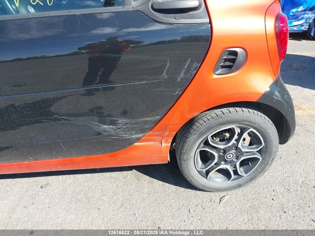 Smart Fortwo 2018 WMEFJ9BA5JK283584 Image 6